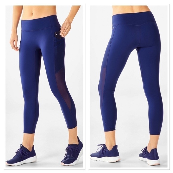 Fabletics Trinity Mid-Rise Pocket 7/8 navy - Picture 1 of 6